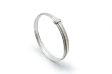Load image into Gallery viewer, Absolu 'Flow' bangle