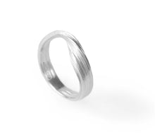 Load image into Gallery viewer, Absolu 'Fold' ring