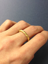 Load image into Gallery viewer, 'Twist' ring in 18ct yellow gold