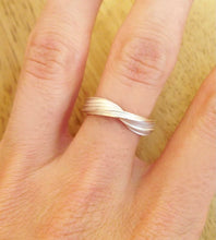 Load image into Gallery viewer, Absolu 'Fold' ring