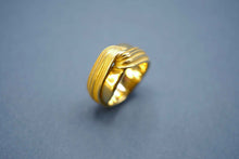 Load image into Gallery viewer, Absolu 'Unity' ring