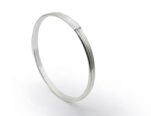 Load image into Gallery viewer, Absolu thin plain bangle
